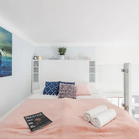 Apartman Bpr Stylish Mosaic With Terrace *