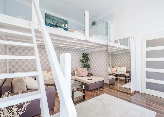Bpr Stylish Mosaic With Terrace Apartament *